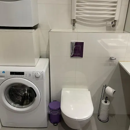 Secret Garden - Wonderful City Centre - Ground Floor - Quiet Location *