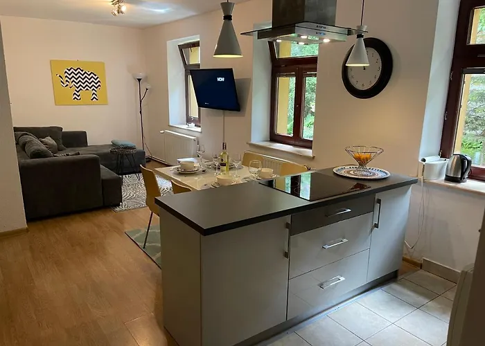 Secret Garden - Wonderful City Centre - Ground Floor - Quiet Location * Kraków