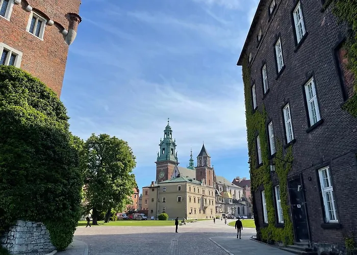 Secret Garden - Wonderful City Centre - Ground Floor - Quiet Location * Kraków