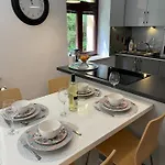 Daire Secret Garden - Wonderful City Centre - Ground Floor - Quiet Location *